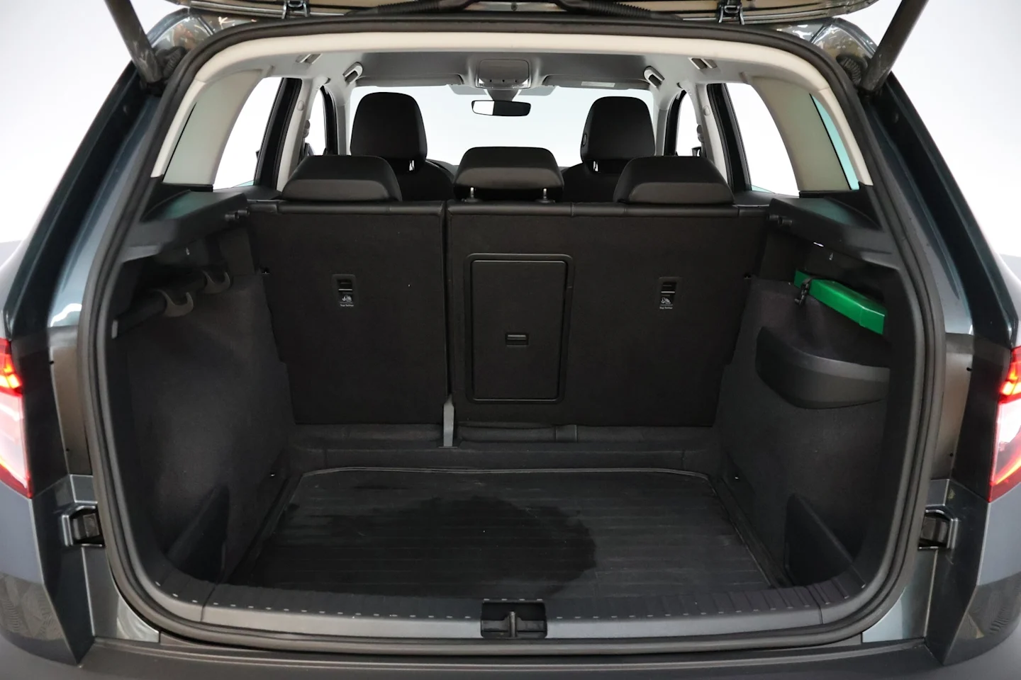 Car Image - 1CGVa0Q7YhDVu2kzgj6JRy
