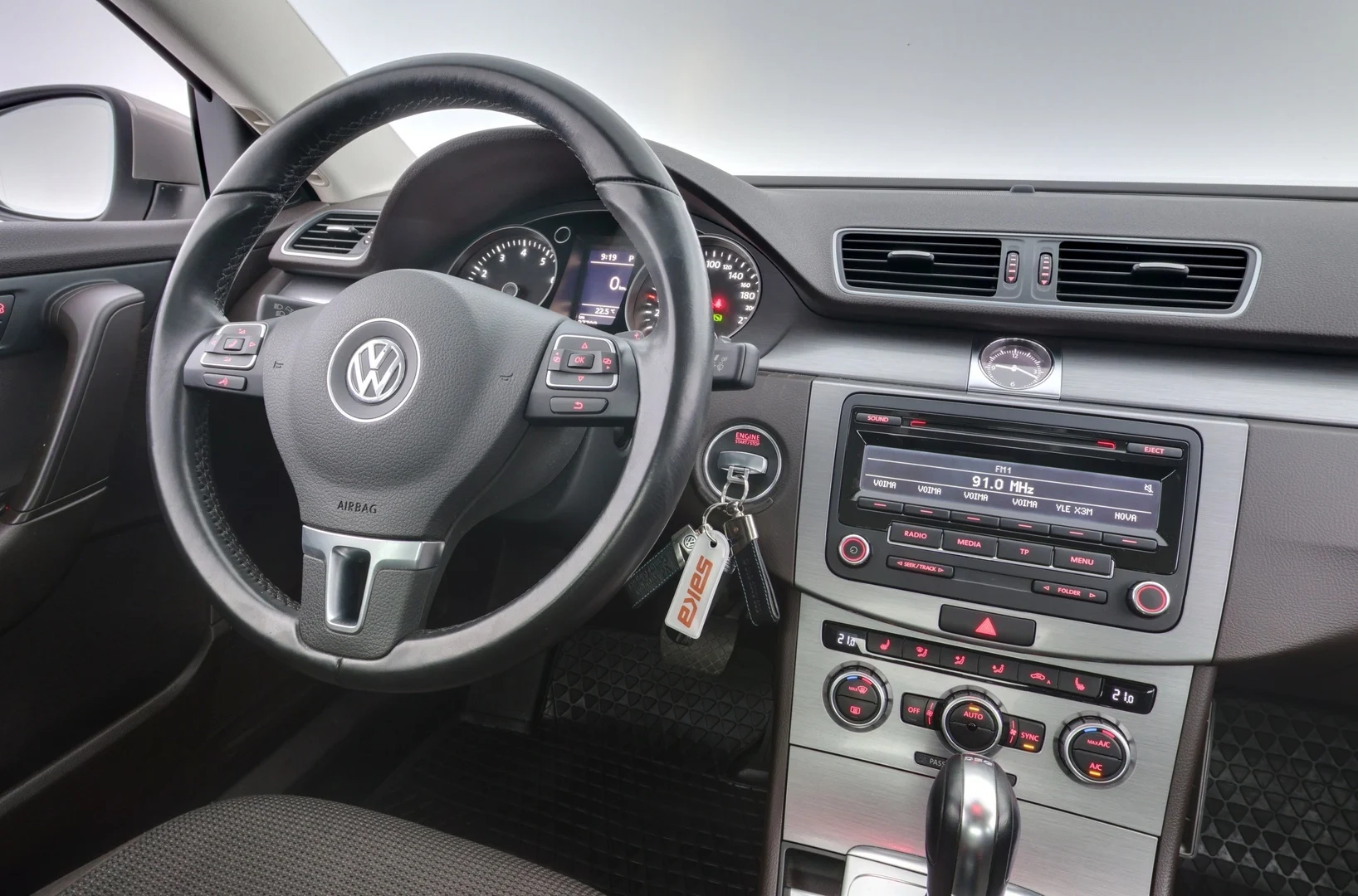 Car Image - sY1q2V1hTCQFqTrUqcoHR