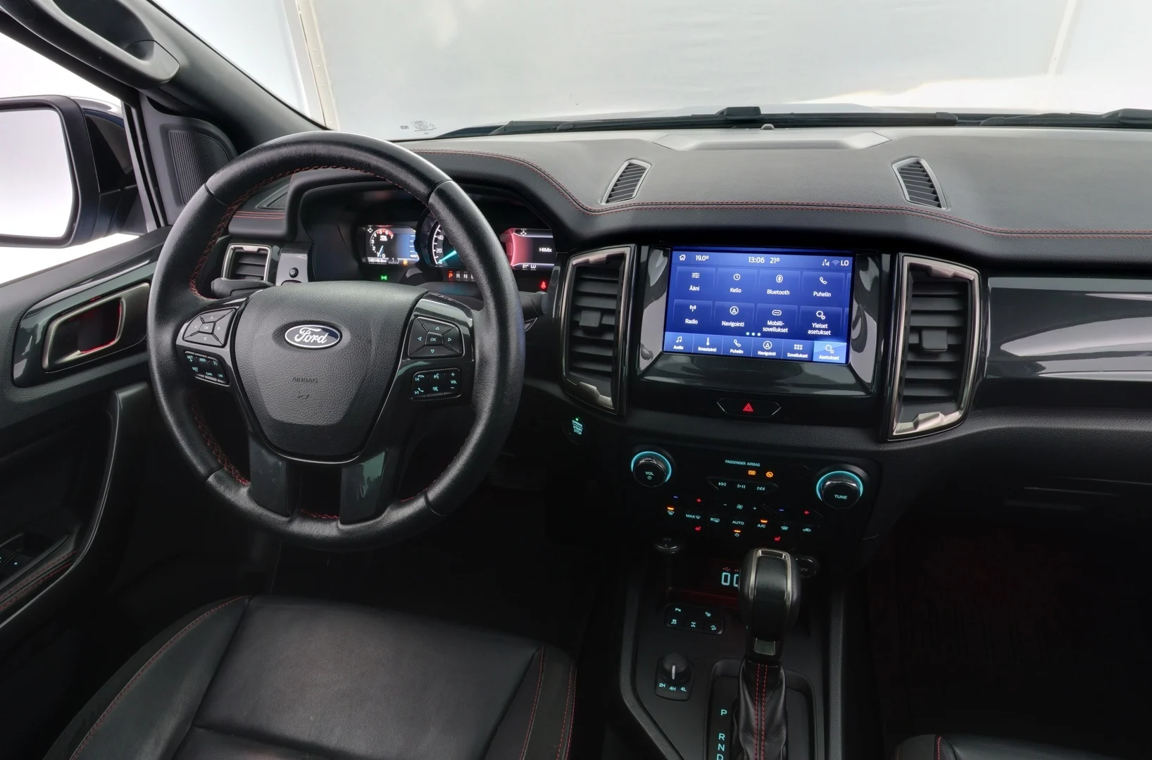 Car Image - 6Q8aBgmdrKjuIoZTtZ6OXw