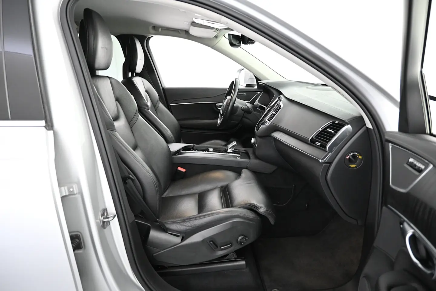 Car Image - 41Inm4ojLLscQVaudBaMmk