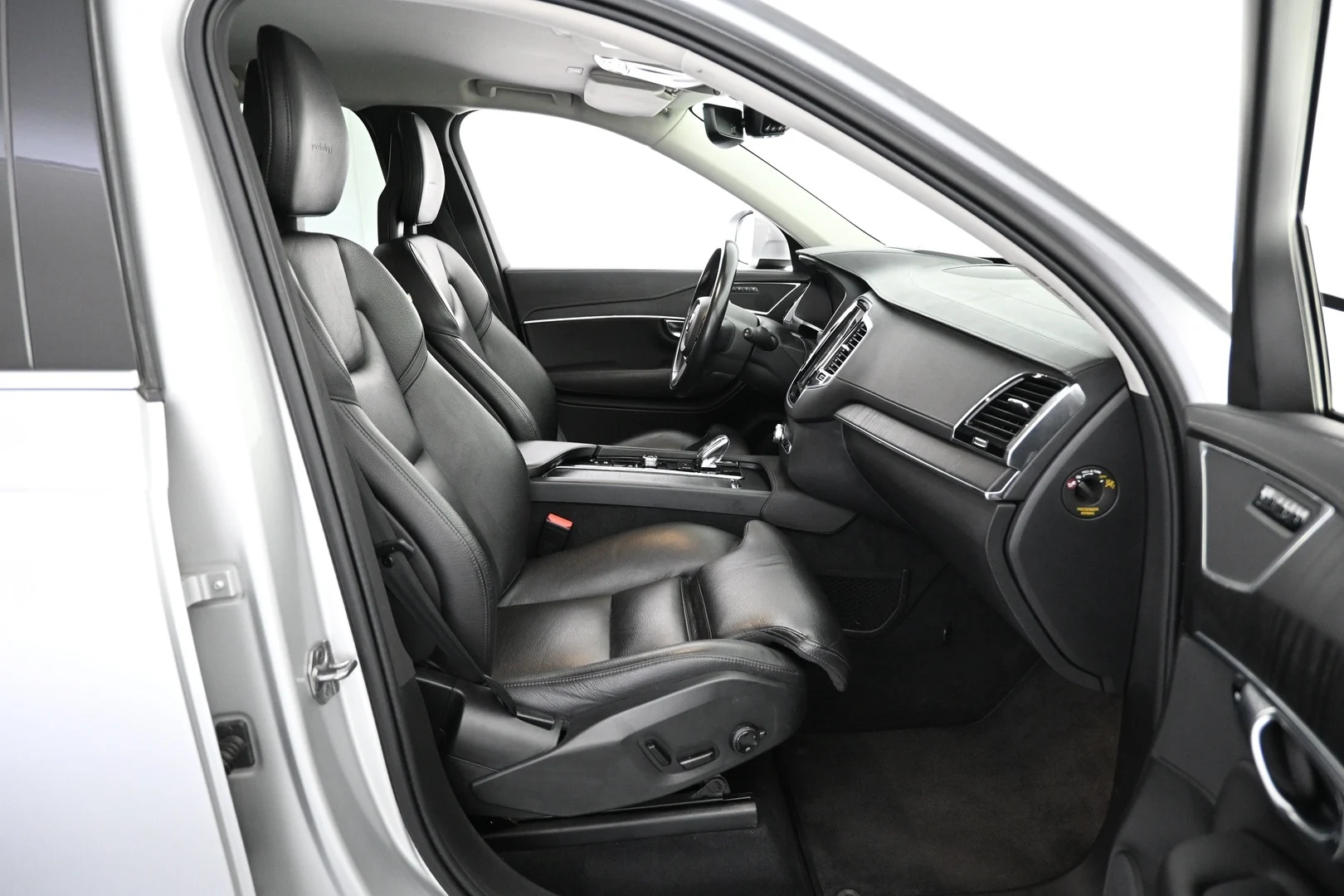 Car Image - 41Inm4ojLLscQVaudBaMmk