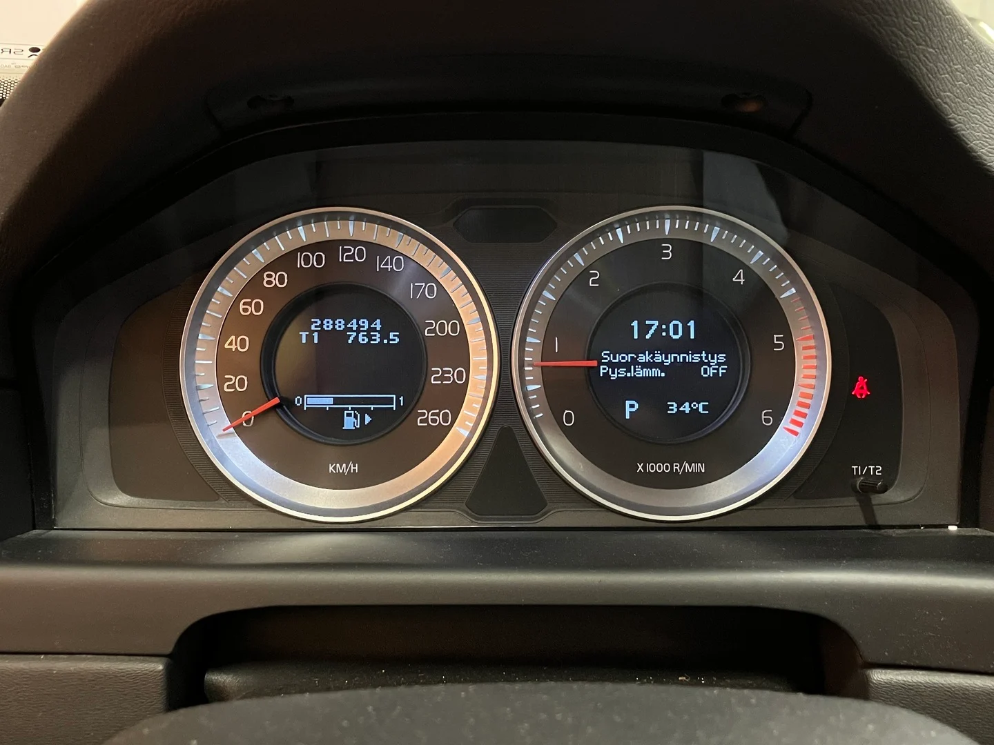 Car Image - 4ASlSoQu7SS39nRo4MtXiK