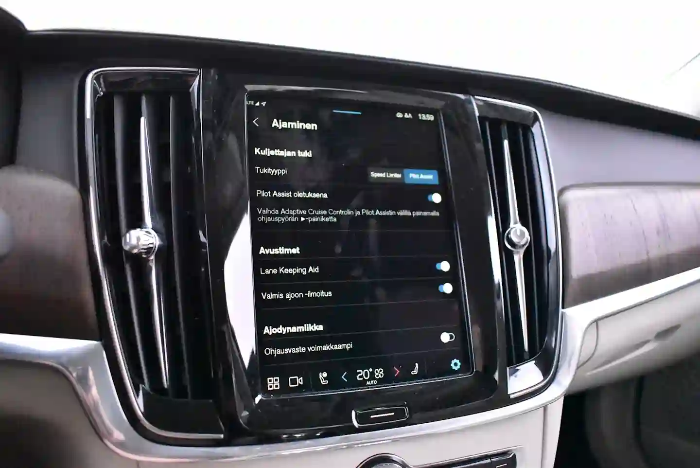 Car Image - 1xKQwIVk54zlvsoHlETM36