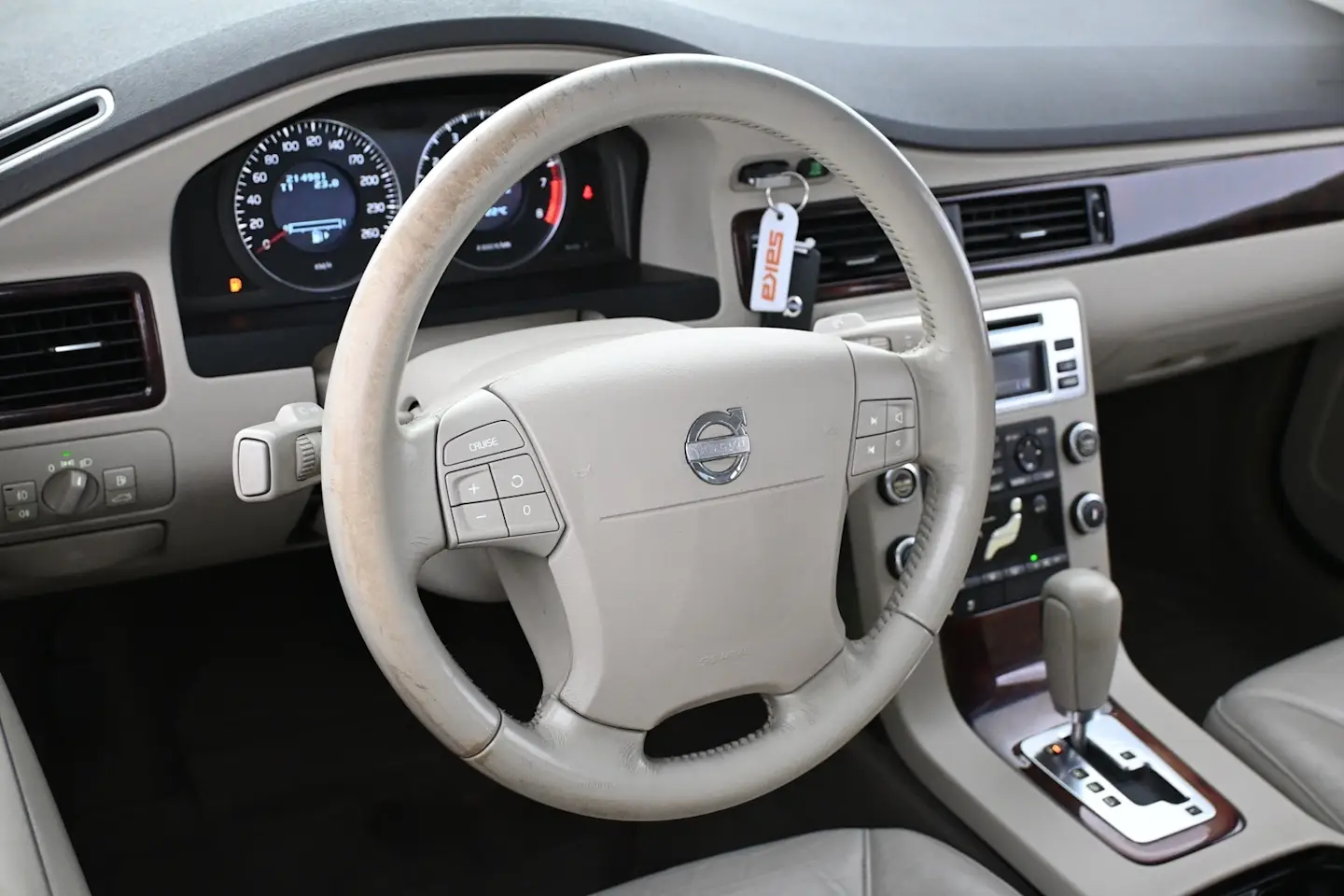 Car Image - 2zCT5VWLoHVxeDDLKvMHF5