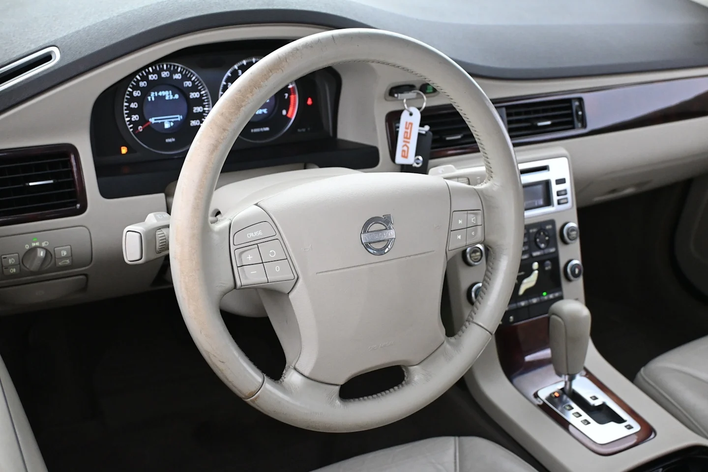Car Image - 2zCT5VWLoHVxeDDLKvMHF5