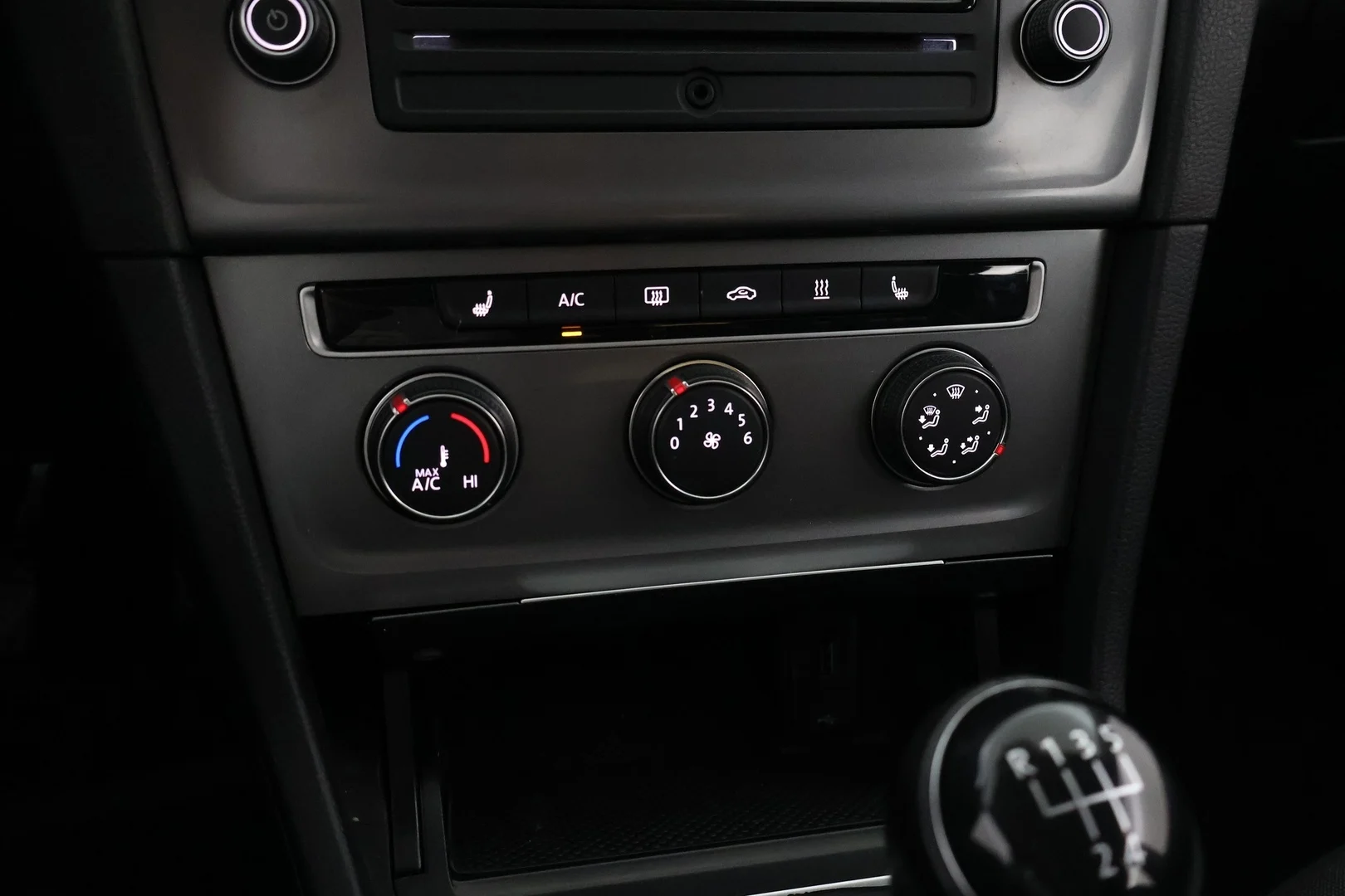 Car Image - 2wEwgChpCsu79pcFBQBgkr