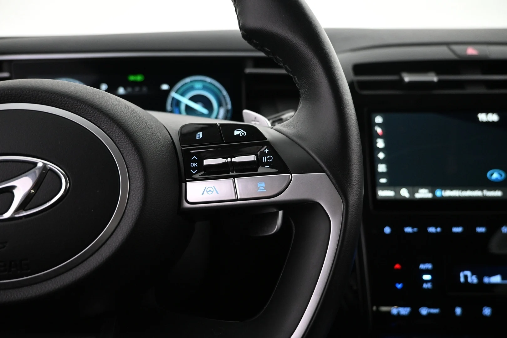 Car Image - wX2bSXeTbuqsNyJOjzAdz