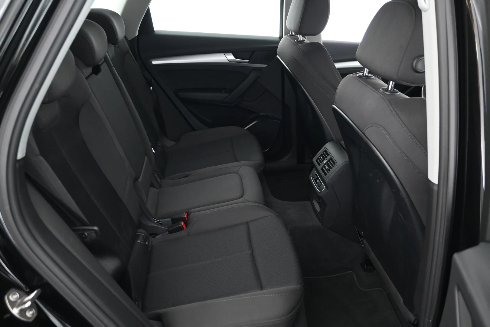 Car Image - 5zl1AYykL4WpCP5BYB1fhv