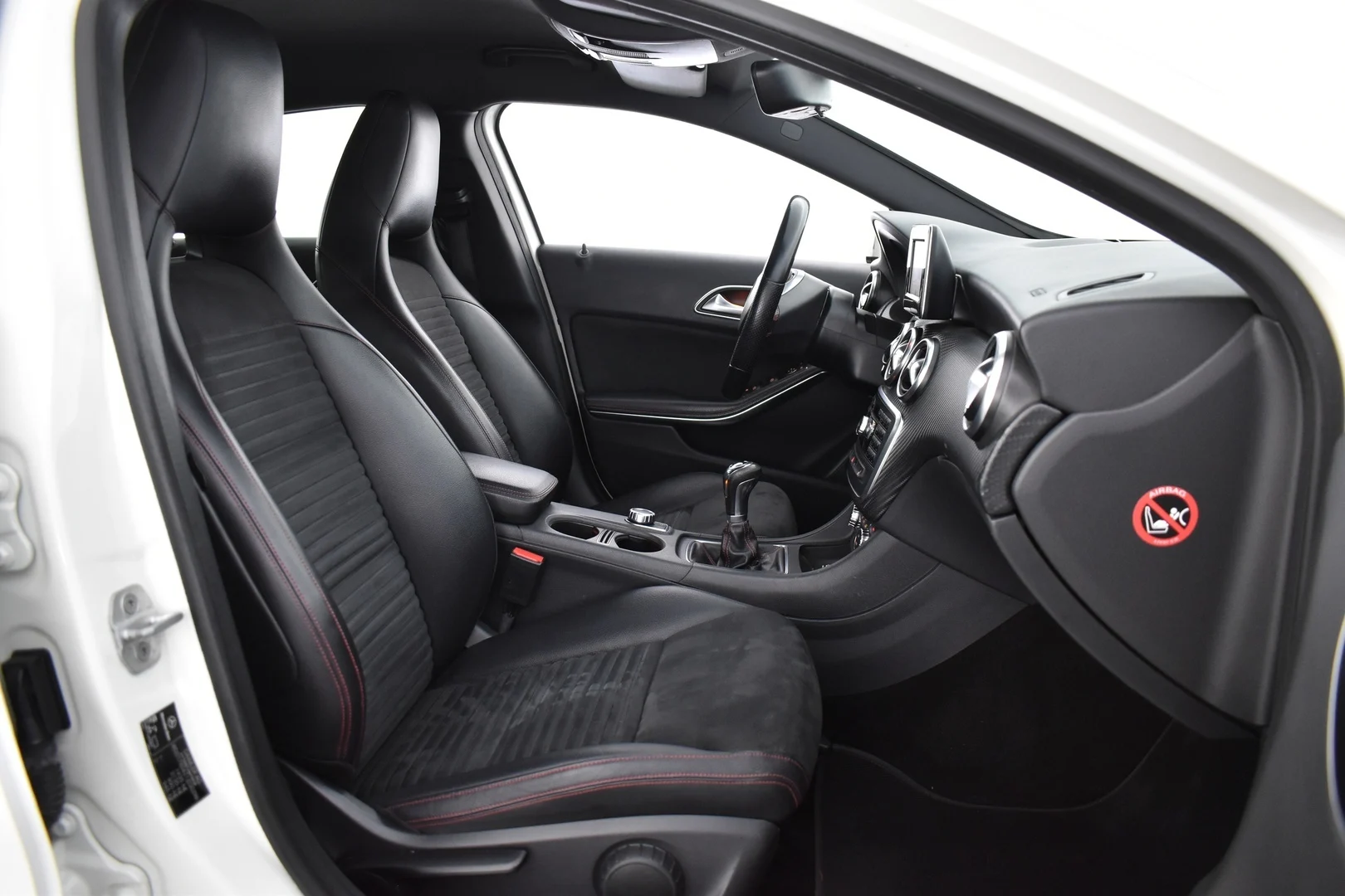 Car Image - 5mWBwxLvBokE5qA2UmRNis