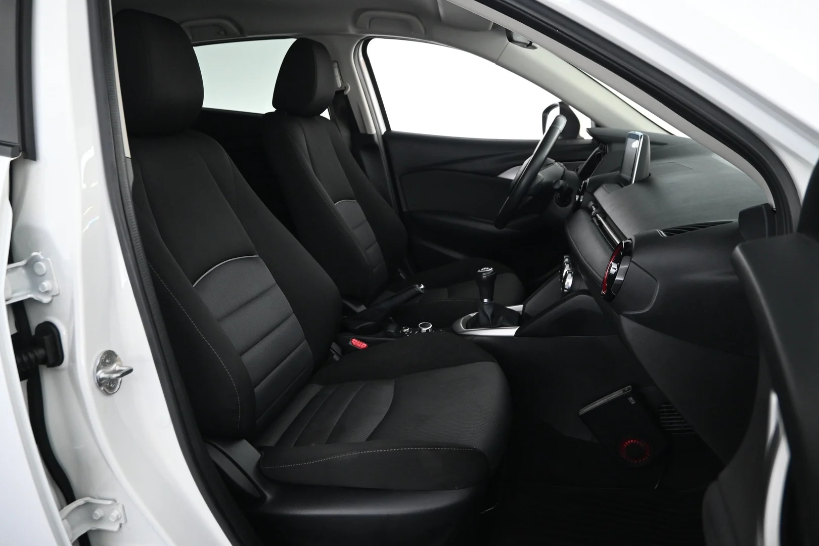 Car Image - 4RVnN2YD7l6AV63VBuRFIK