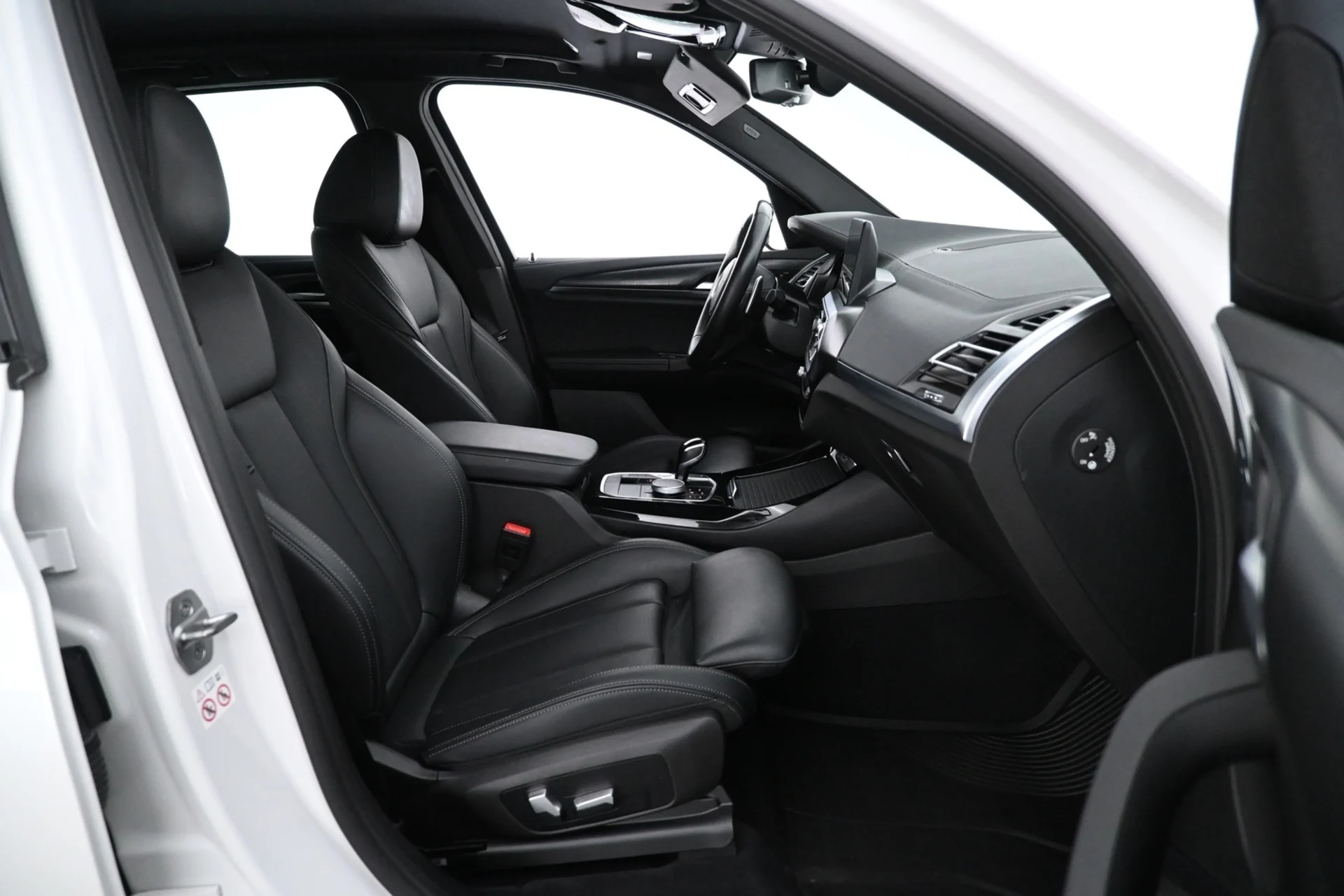 Car Image - 5cMJ9GFBRXIRSUsOy0foyo