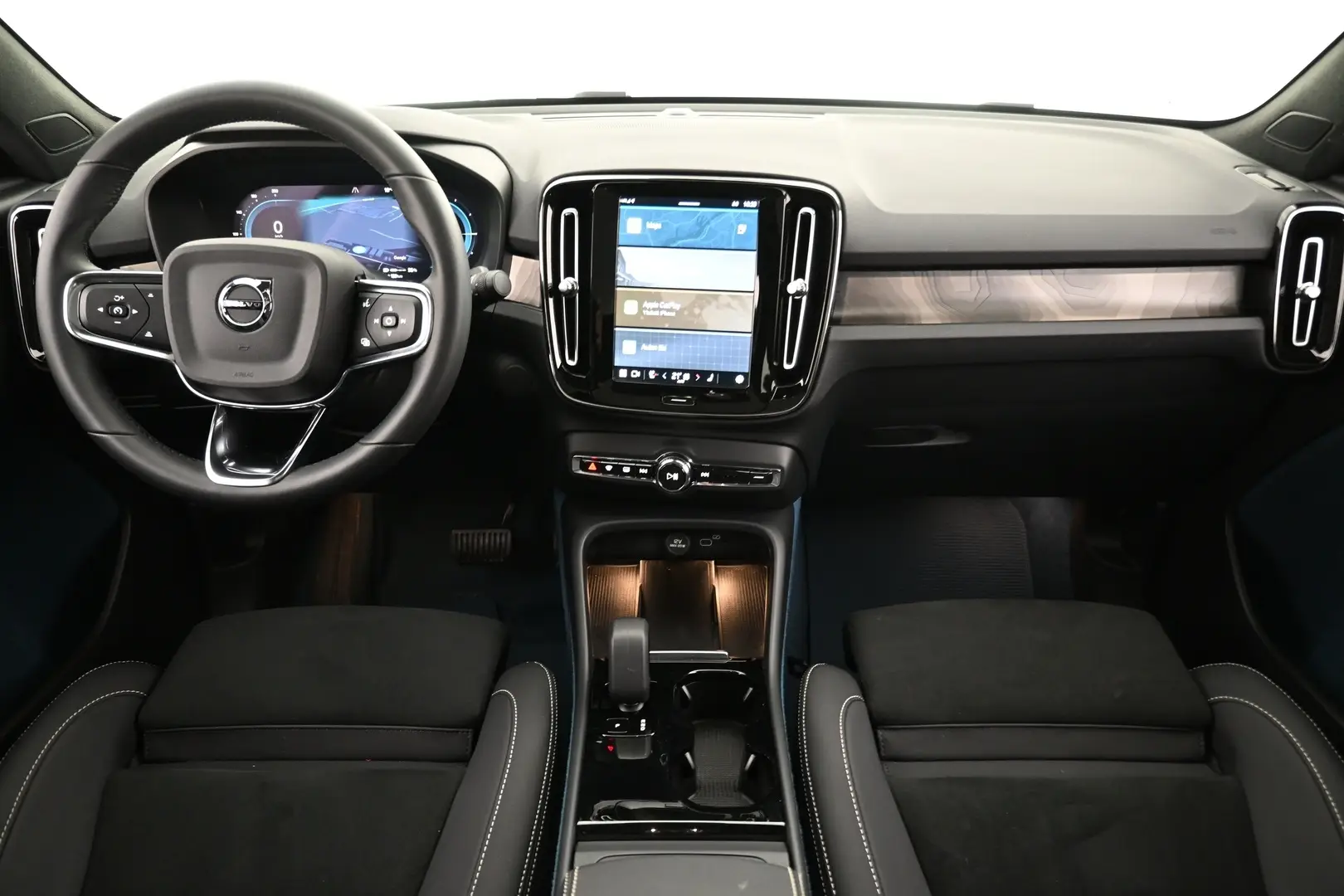 Car Image - 6ospM4WO3LpY4pcBmE1UG0