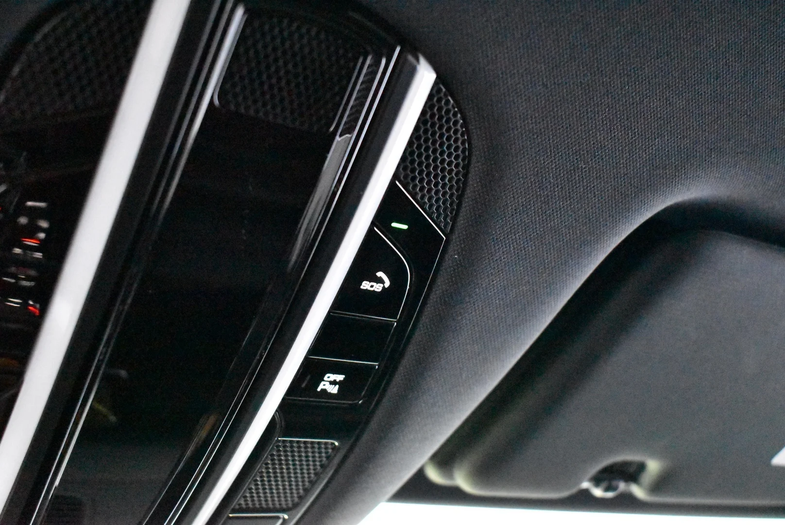 Car Image - OFViQaBzb7KNjGehXVQHg