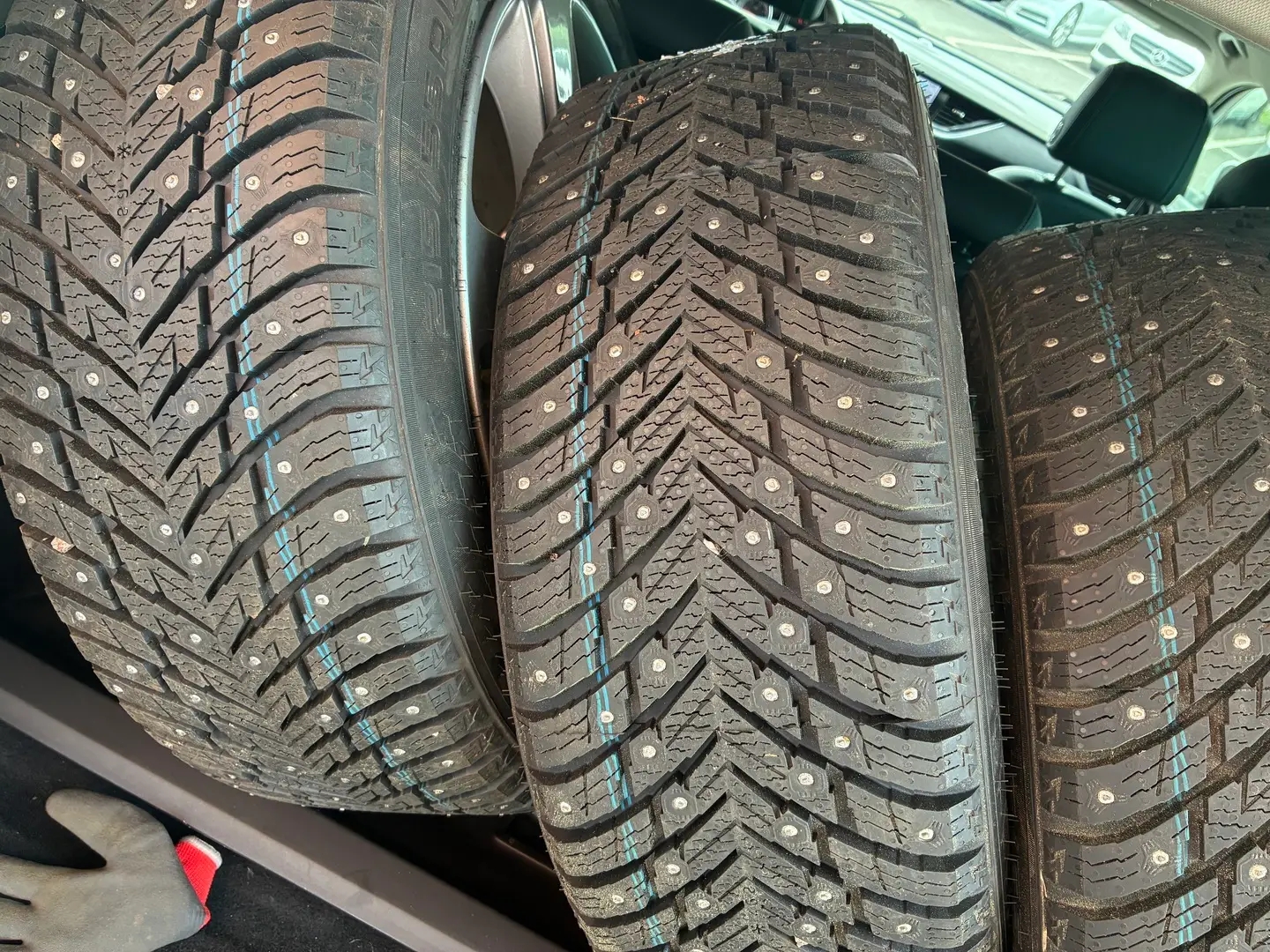 Car Image - 3DepBNweCPHEwtjdMabpxQ