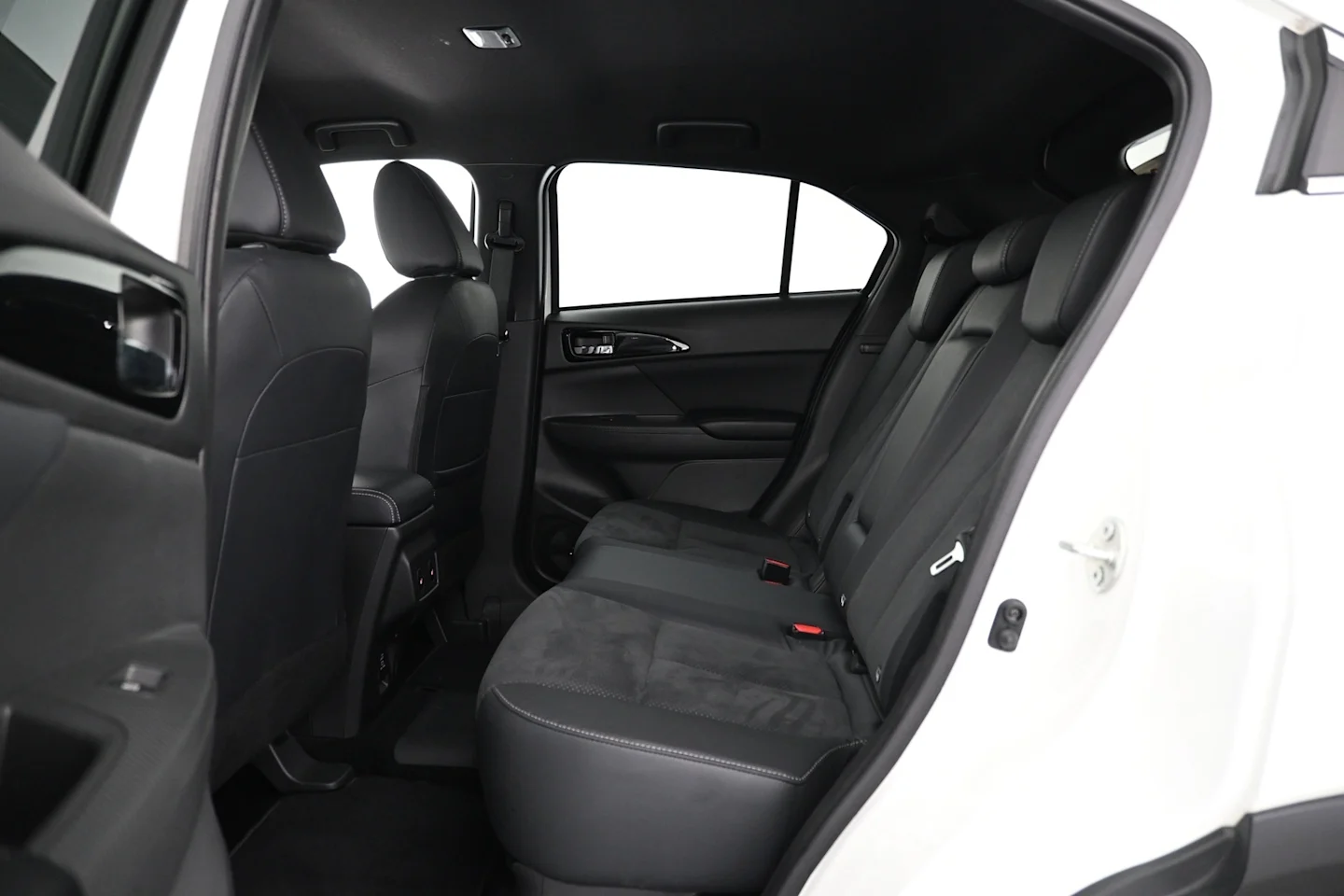 Car Image - 3raZM5CSLarTAEgBf48Rsl