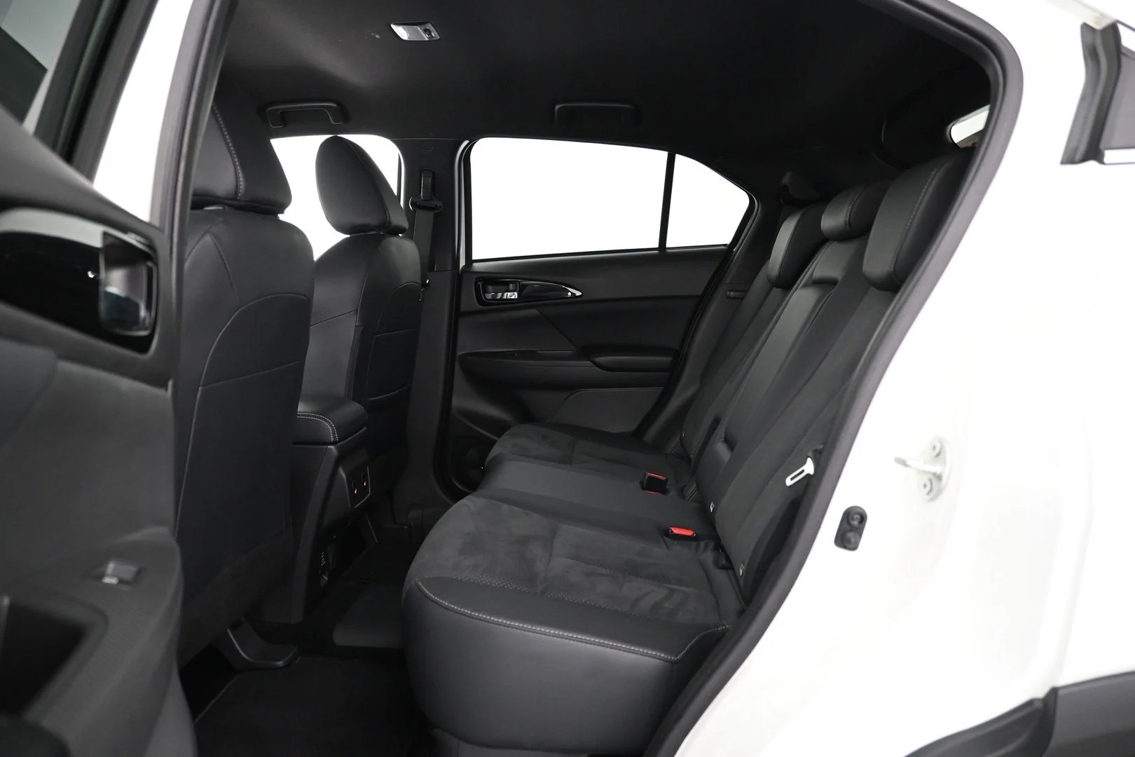 Car Image - 3raZM5CSLarTAEgBf48Rsl