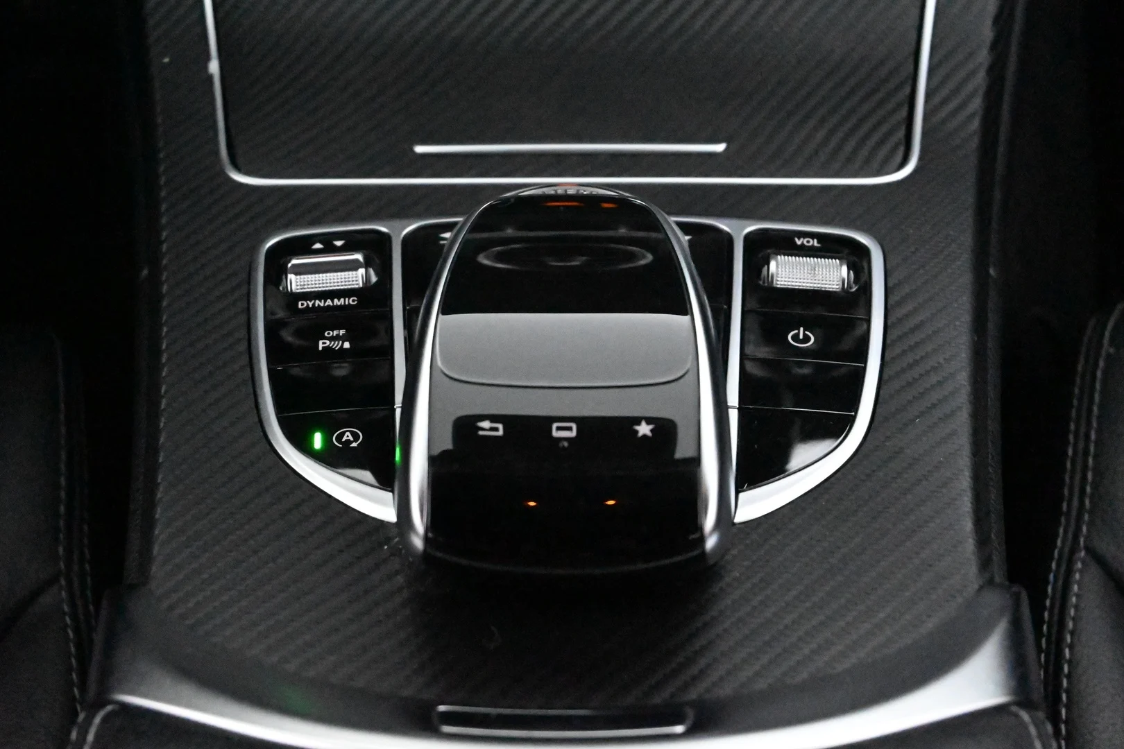 Car Image - 32pkXwHsruwF1wnhBdhBq