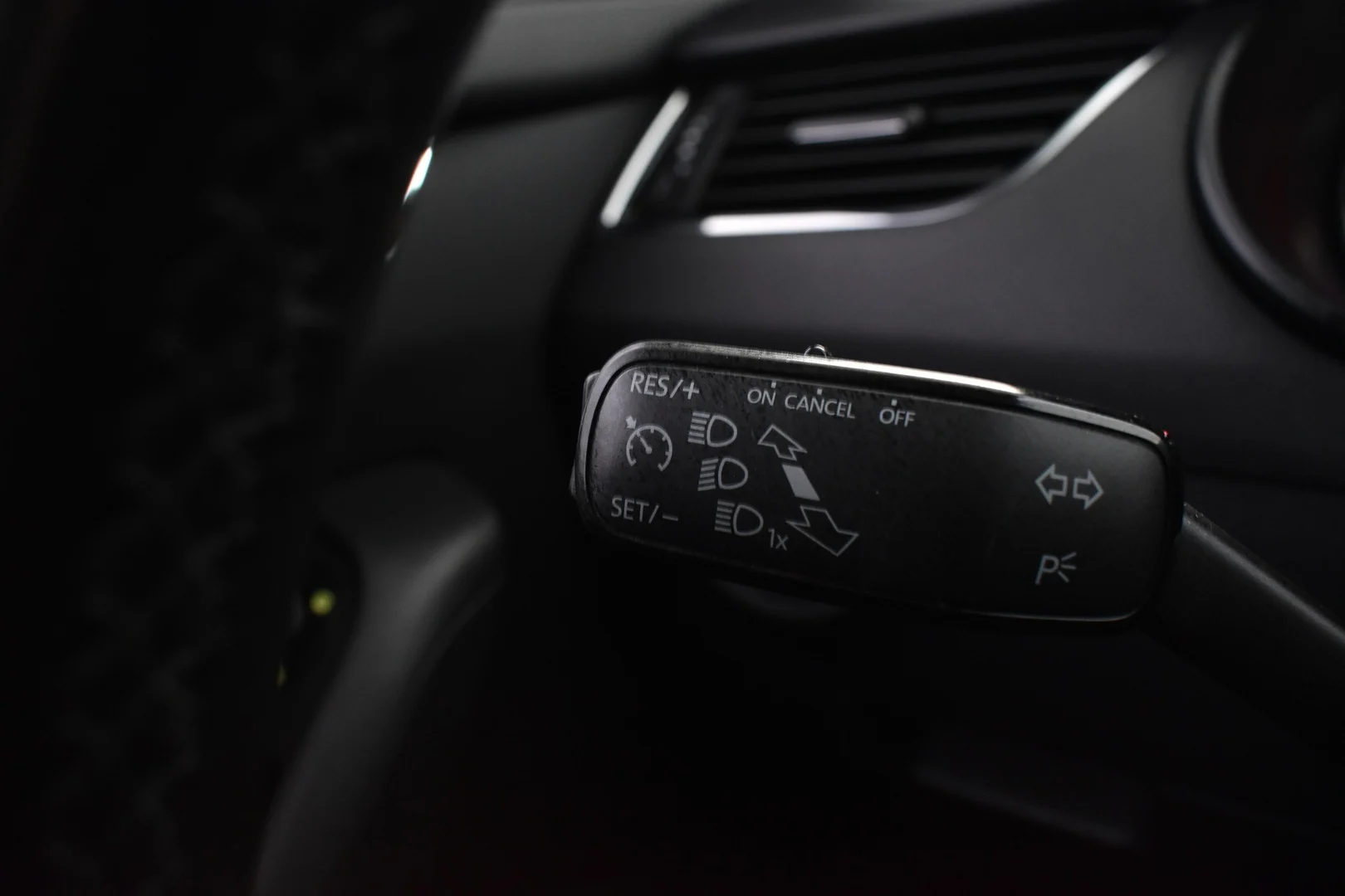 Car Image - 71rlHXCJxe74cogzSJjV7R