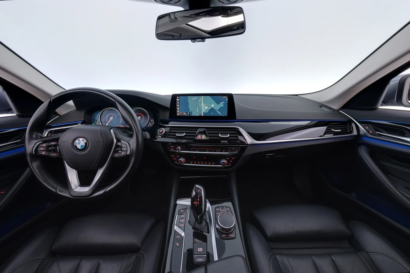 Car Image - 10x7DI300gjr3XC7yxPZQn