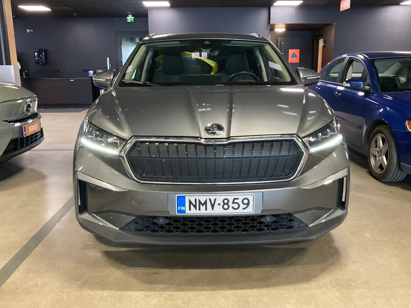 Car Image - 4GUwDrtFU64R1IiRspkPT8