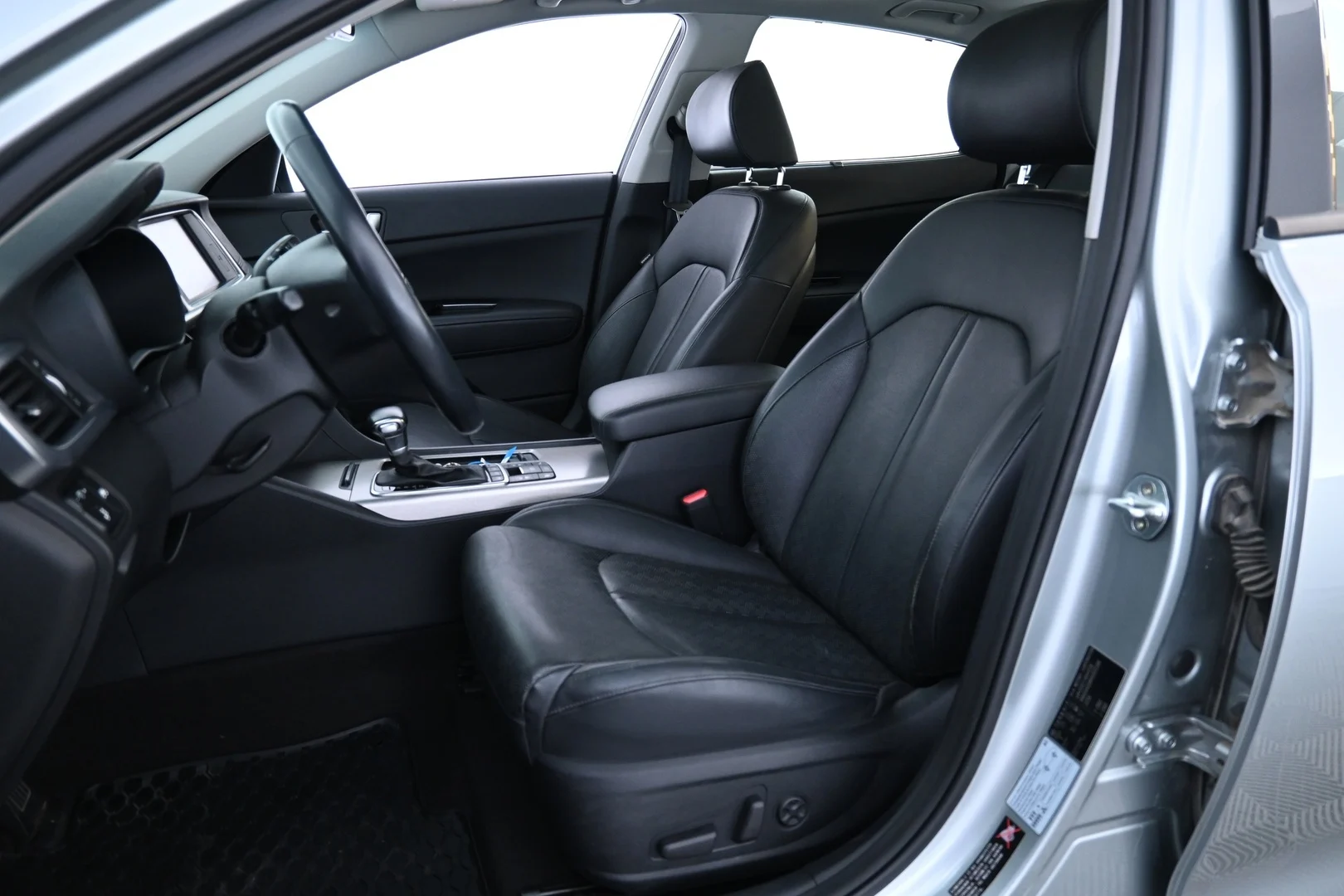 Car Image - 13eNa5PKizycjLqXuAzi42