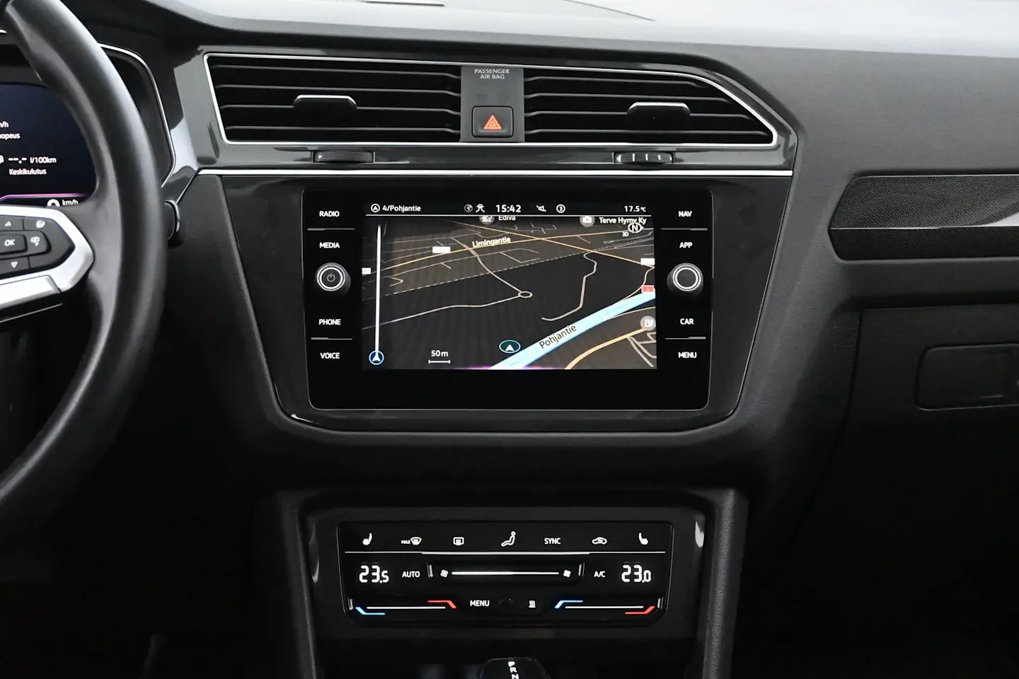 Car Image - 3nddOyL1a9AYKyo36epy8R