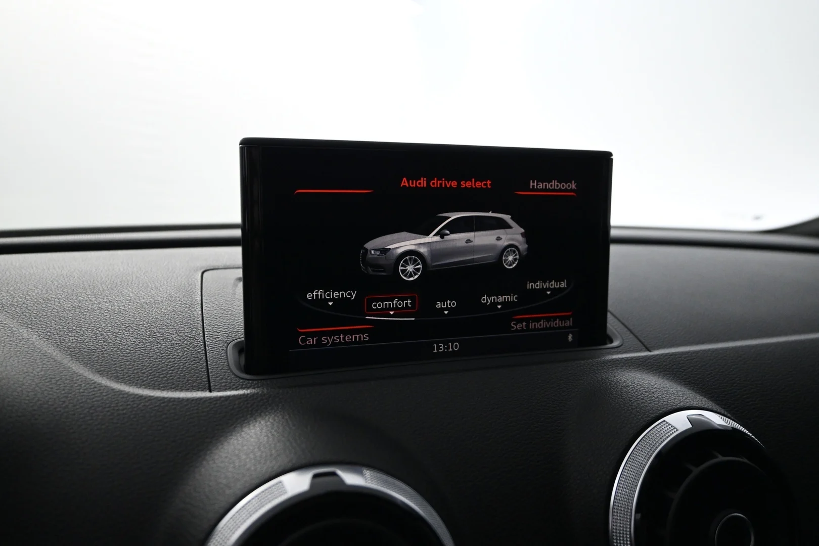 Car Image - 4TCGrmu8foEv892vpM3z92