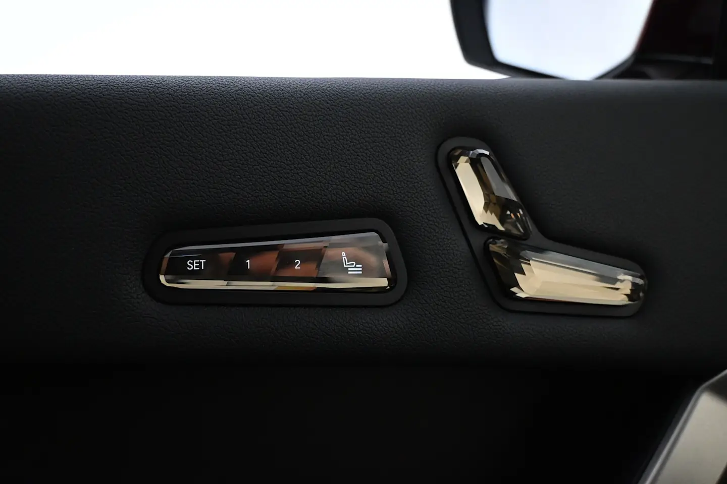 Car Image - 2IIB5GJQxsXedYSs4YZgZT