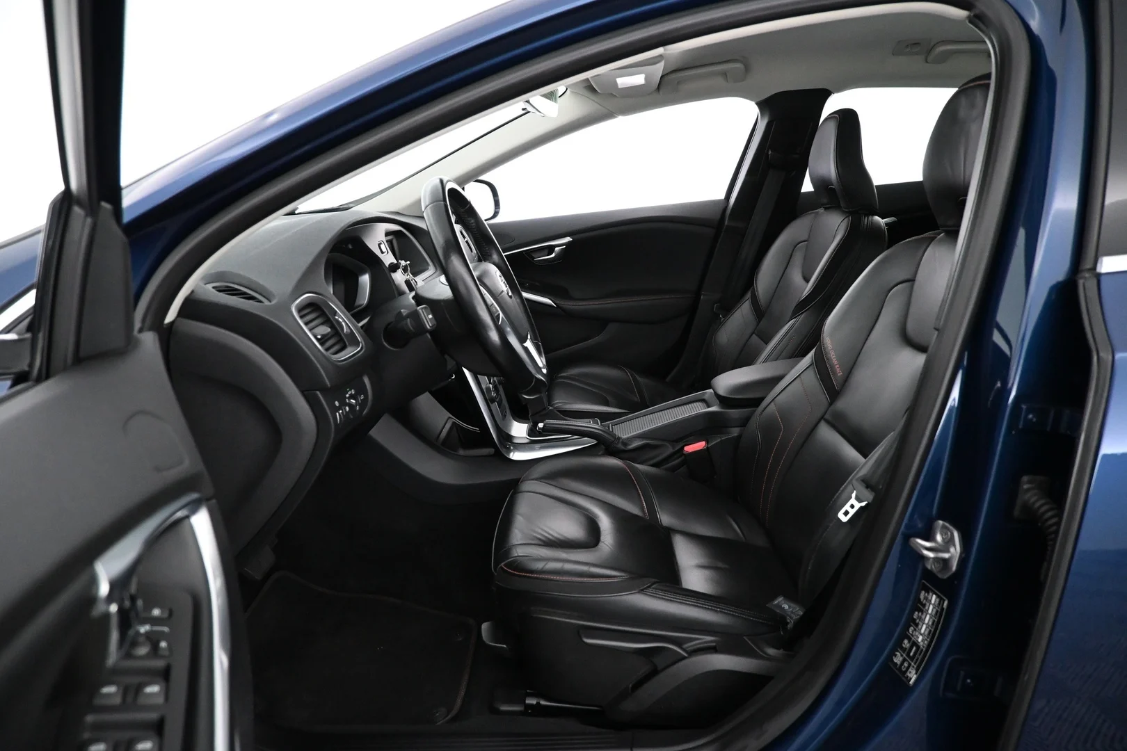Car Image - 1l8XV6djfhxTbsC6qqkgG2