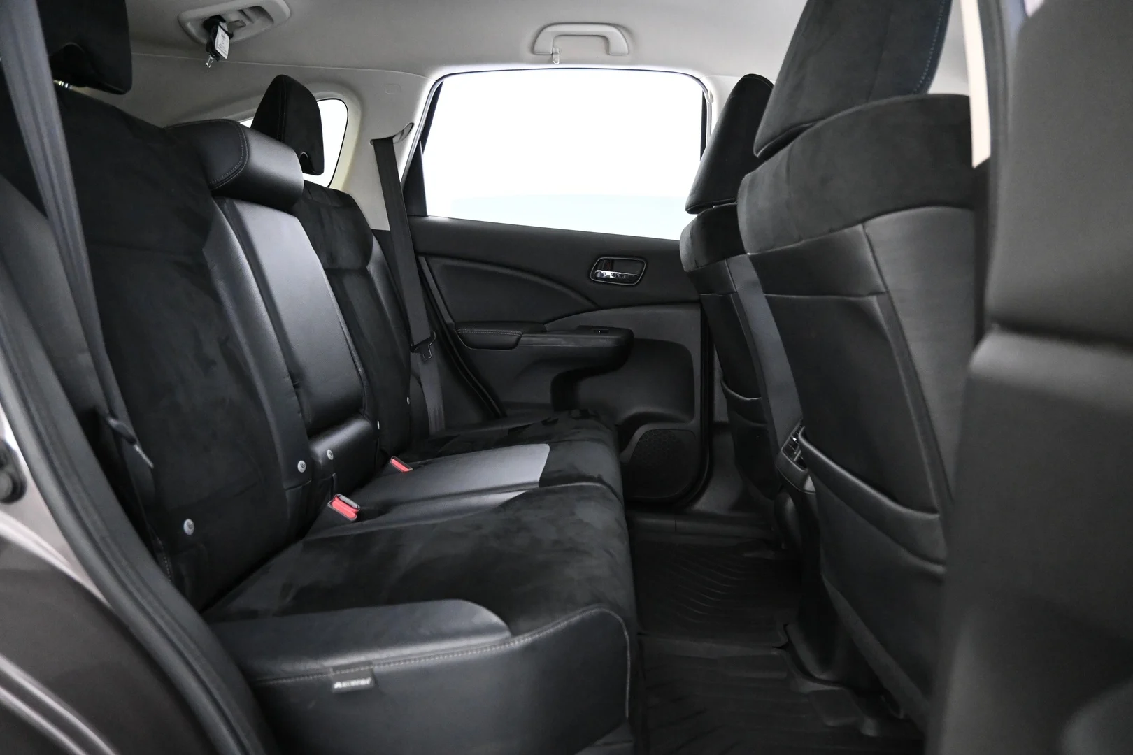 Car Image - 3i3GSYNUEZLl4M17dhkc3e