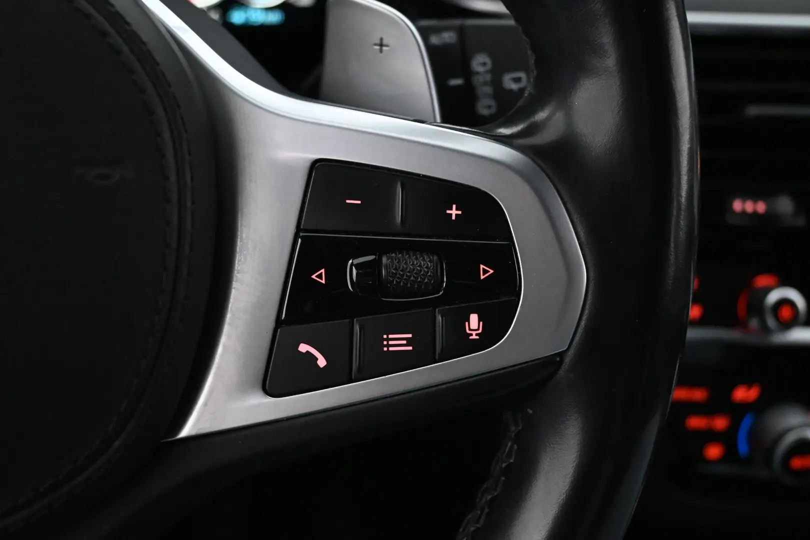 Car Image - 2o1gCc1g2a1InX1EMw4ngK