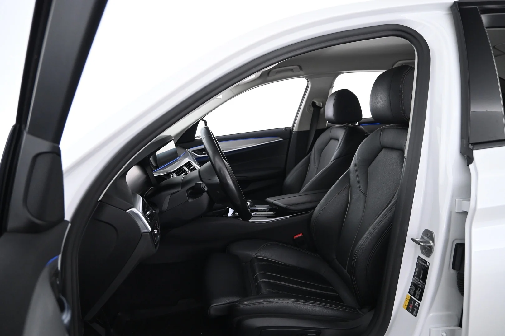 Car Image - 43ST0ORTxeUaYu6QbDgJQ4