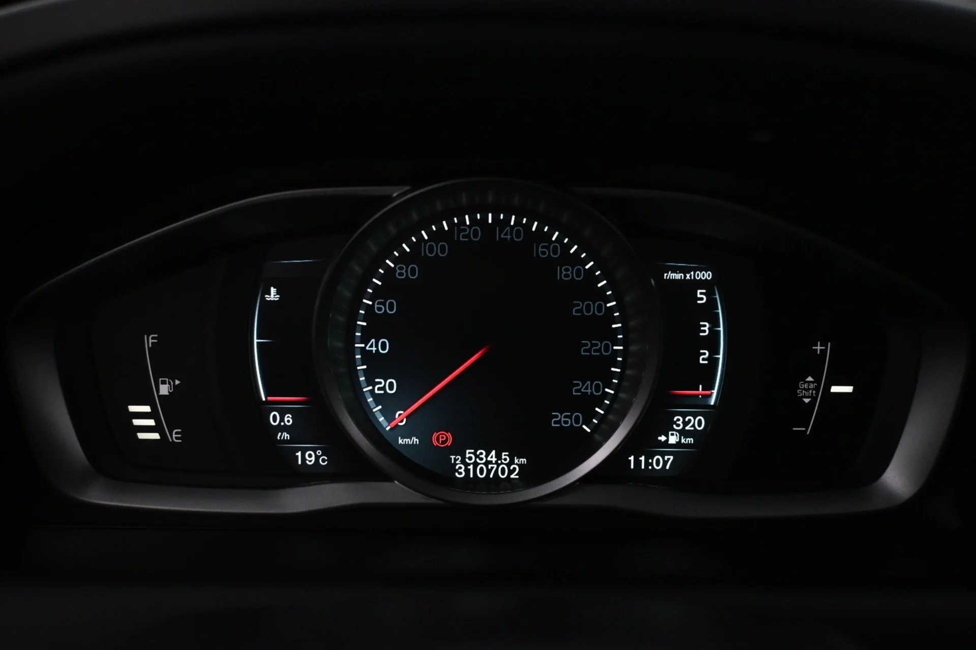 Car Image - 1yMyzJaWwgN73qHxLxPa7u
