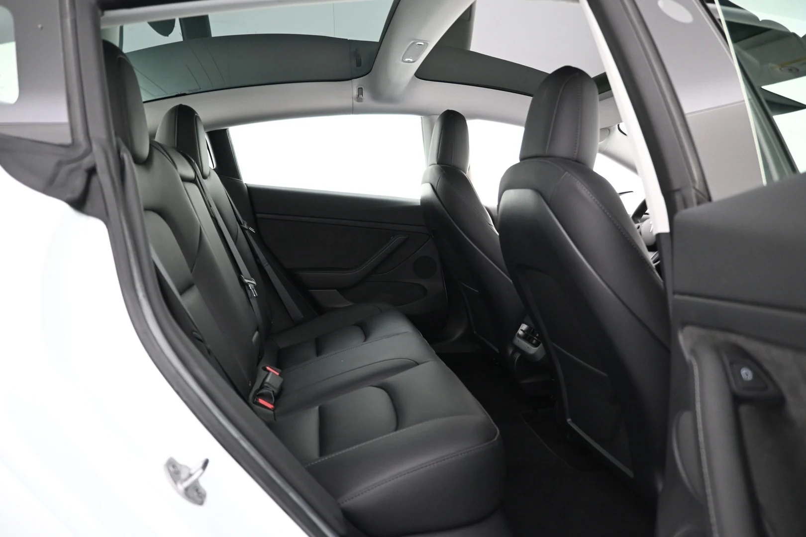 Car Image - 36zcMnCn4rBWrj5Ilm95kP
