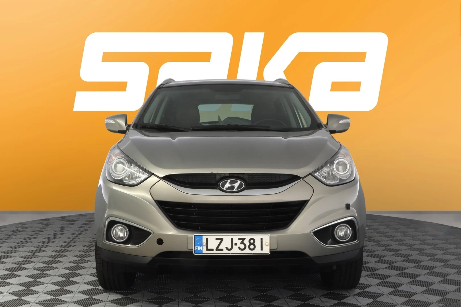 Car Image - 16QUKA8XfvrEdqsiJTGS4D