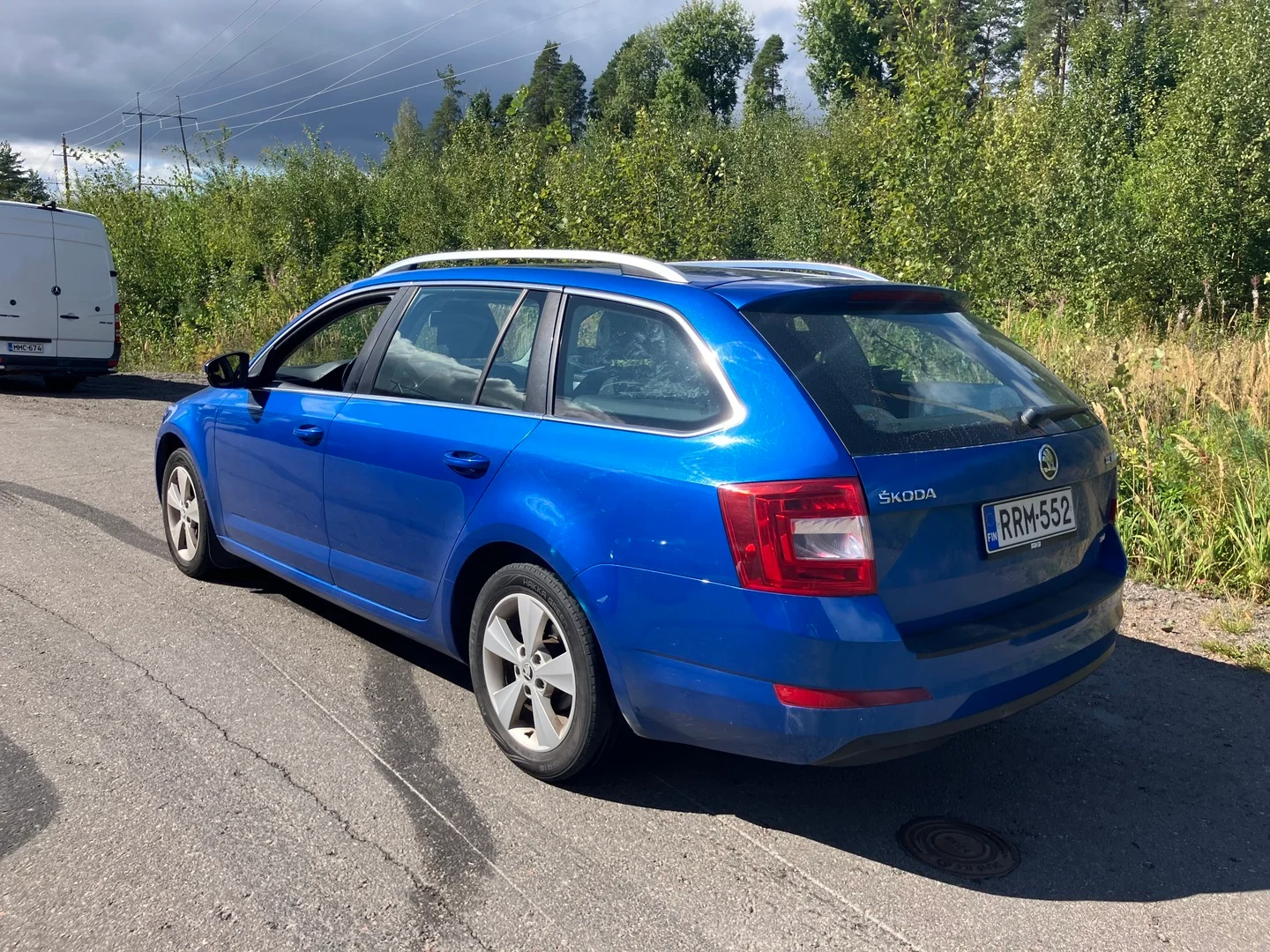 Car Image - 4CXtKXGB6DQLUurcOHVzQt