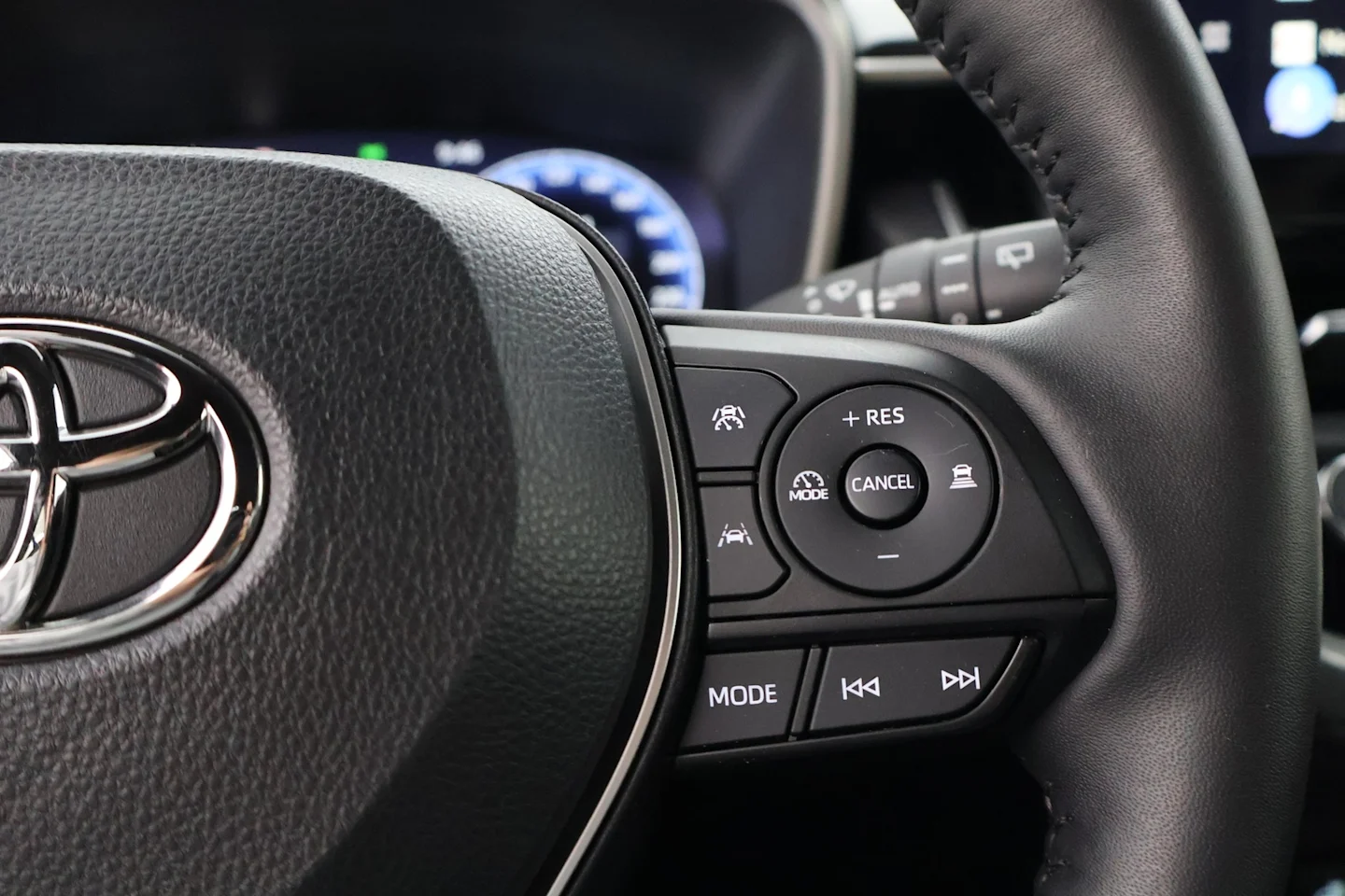 Car Image - 3UAdrTSU7ED3Bl7zmw9esR