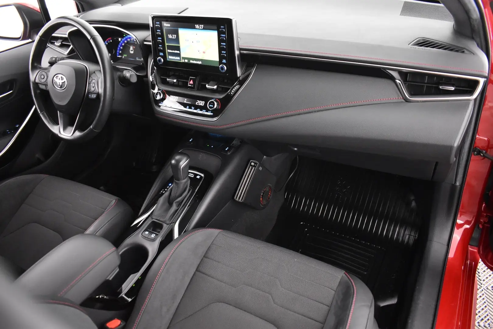 Car Image - 43Q5LSQniUnF3fVyDLxzUV