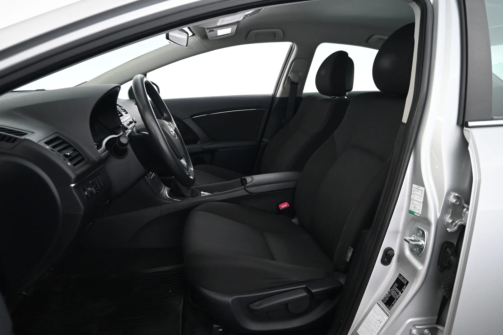 Car Image - LbMNm4E4WkYMFAvA9eVnZ