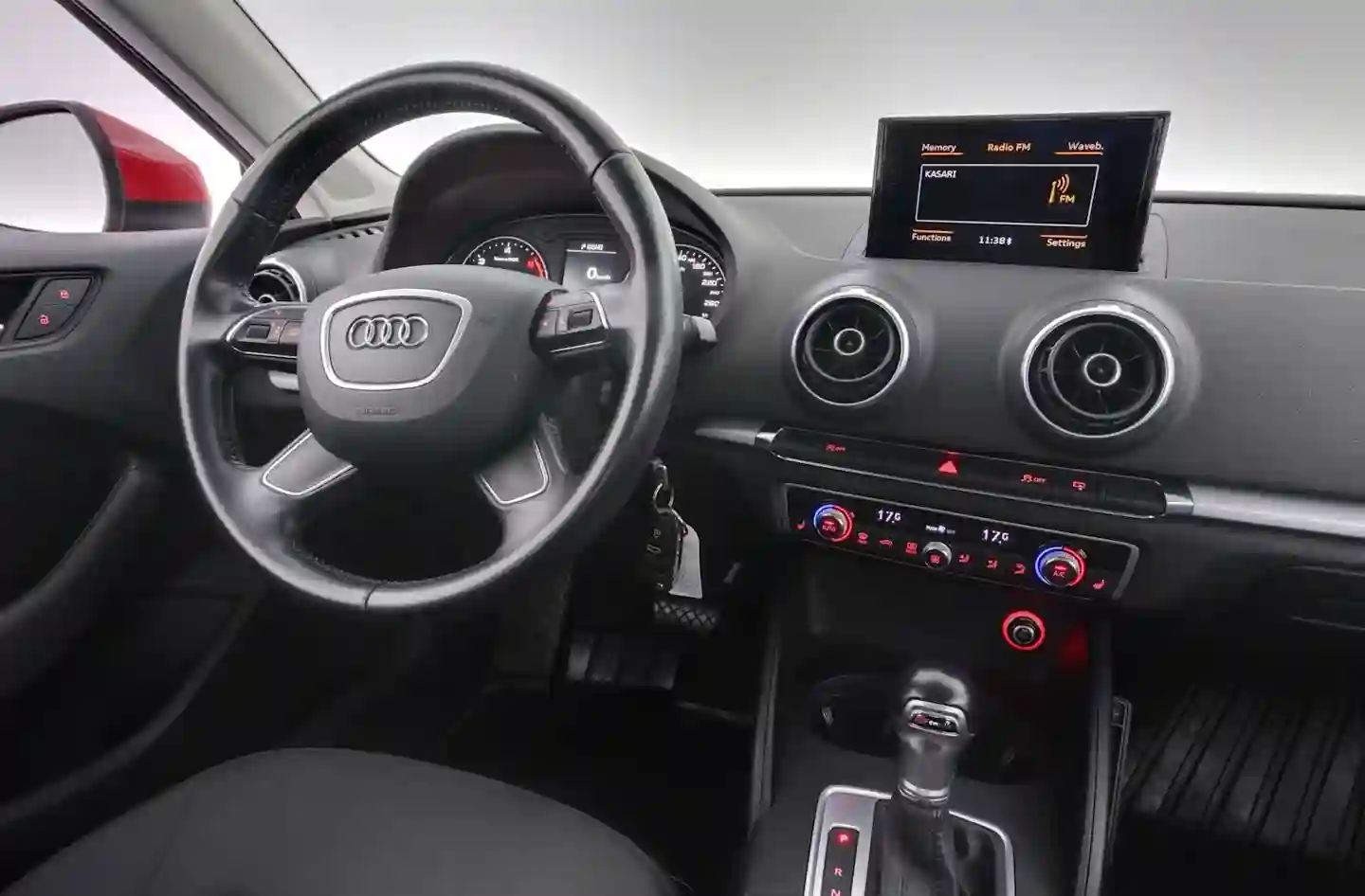 Car Image - 4evnhuysE2hLjY3RLl7IzG