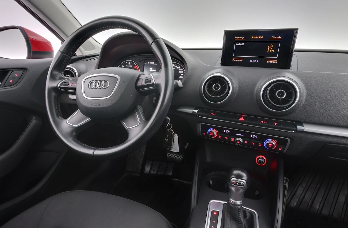 Car Image - 4evnhuysE2hLjY3RLl7IzG