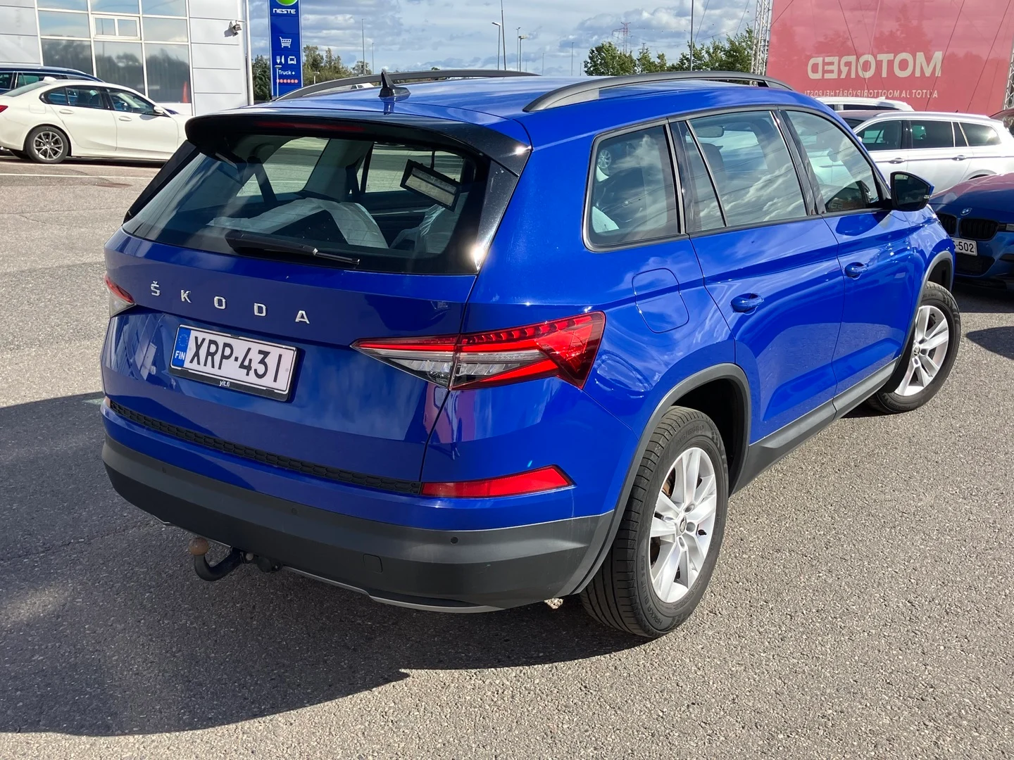 Car Image - 4P4V46cV2EID6qvqQX4cu6