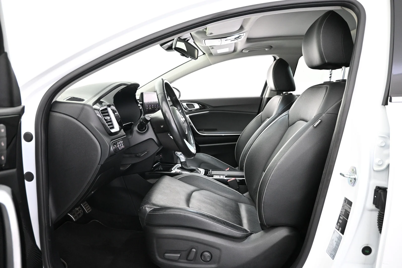 Car Image - 3LZ75KXE67KjWyX74ImFdJ