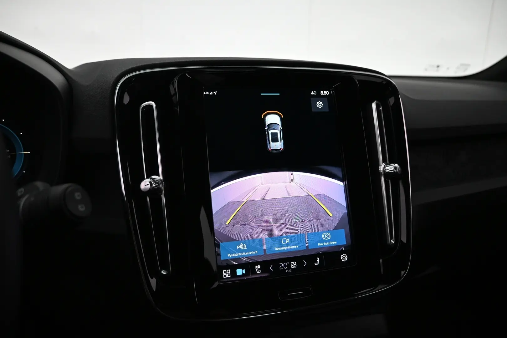 Car Image - ncwLnNZfywKt8mJWmnkgz