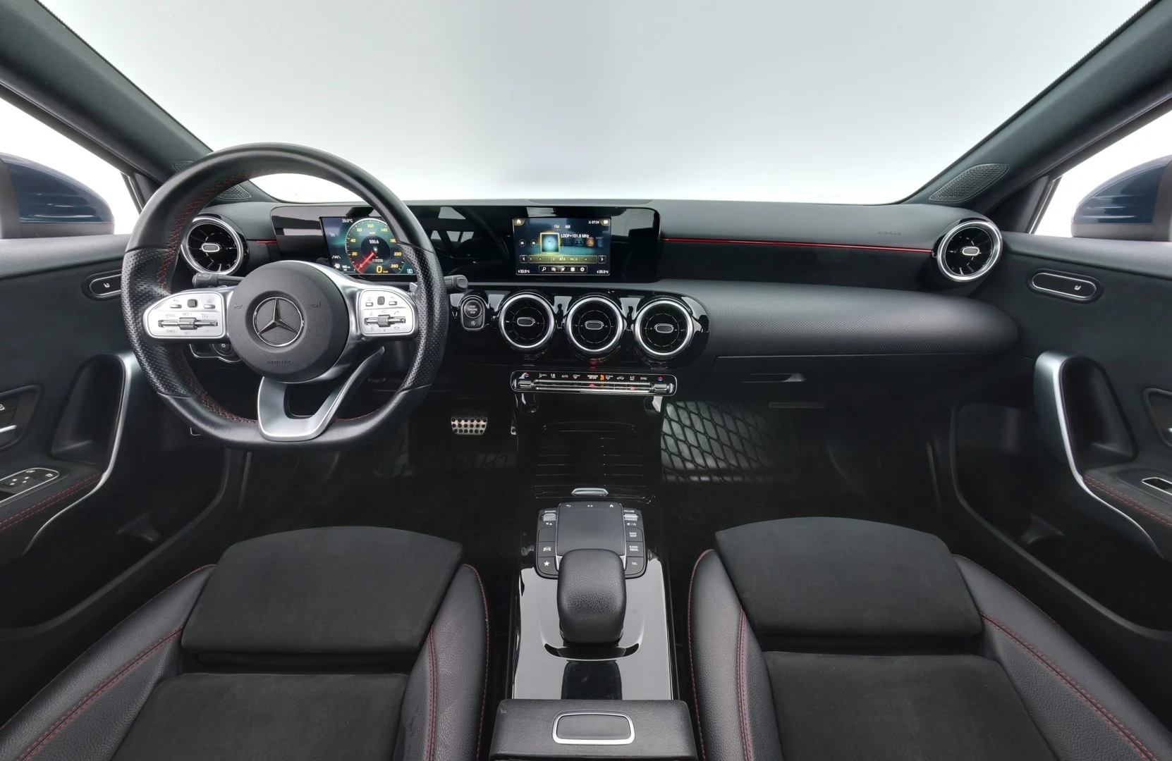 Car Image - h0vGwPMAtGXtpUC5ciJ4k