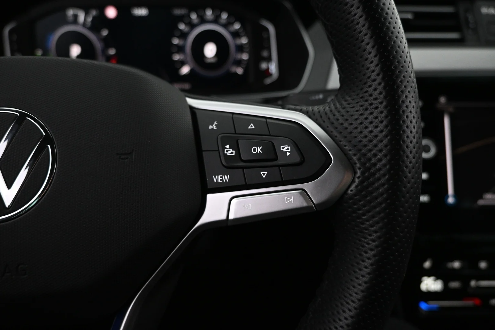 Car Image - 63Ew2Qqbgda5EmVkZV22ju