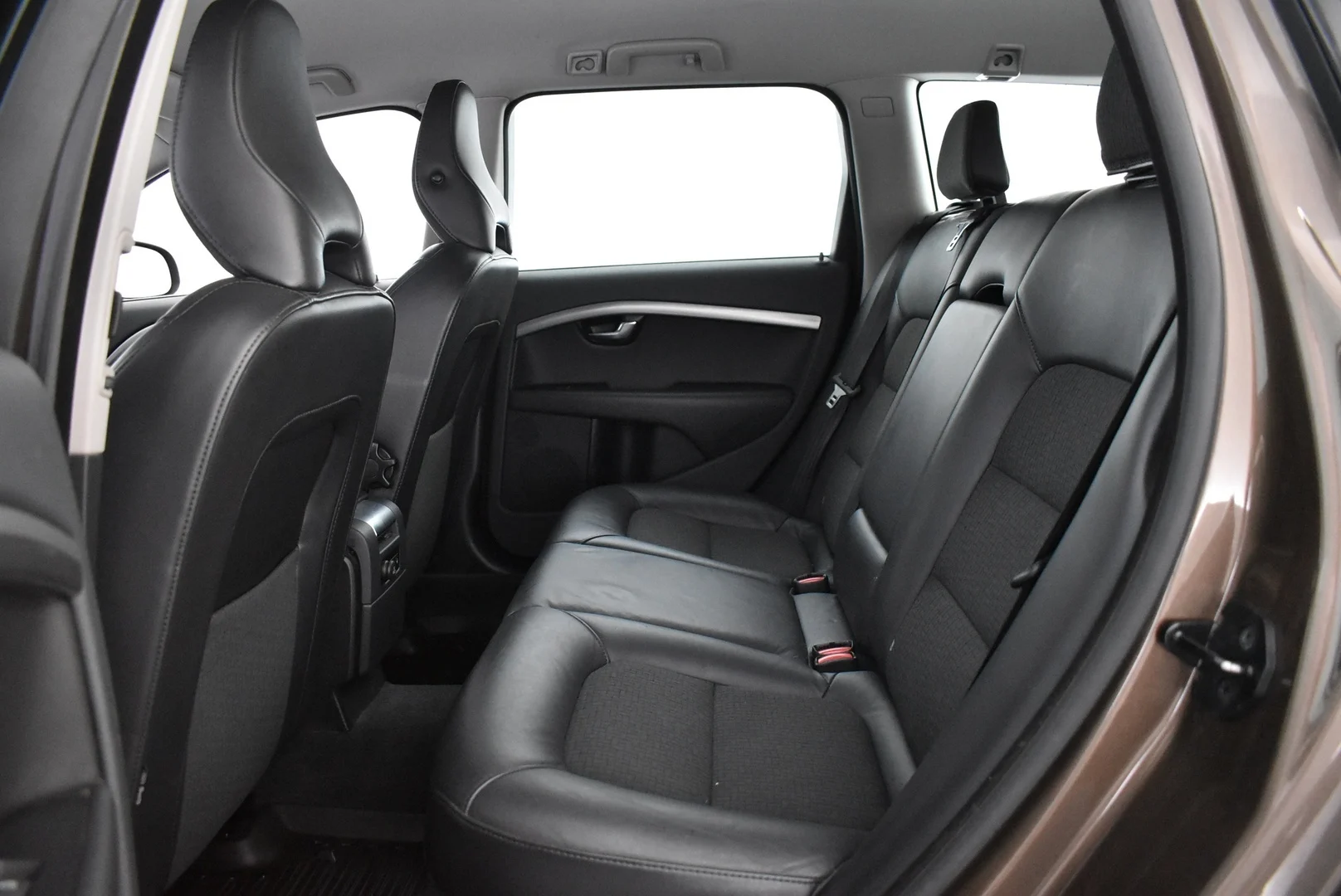 Car Image - 7DeHVjbRZ5nilD6P6XWyWE
