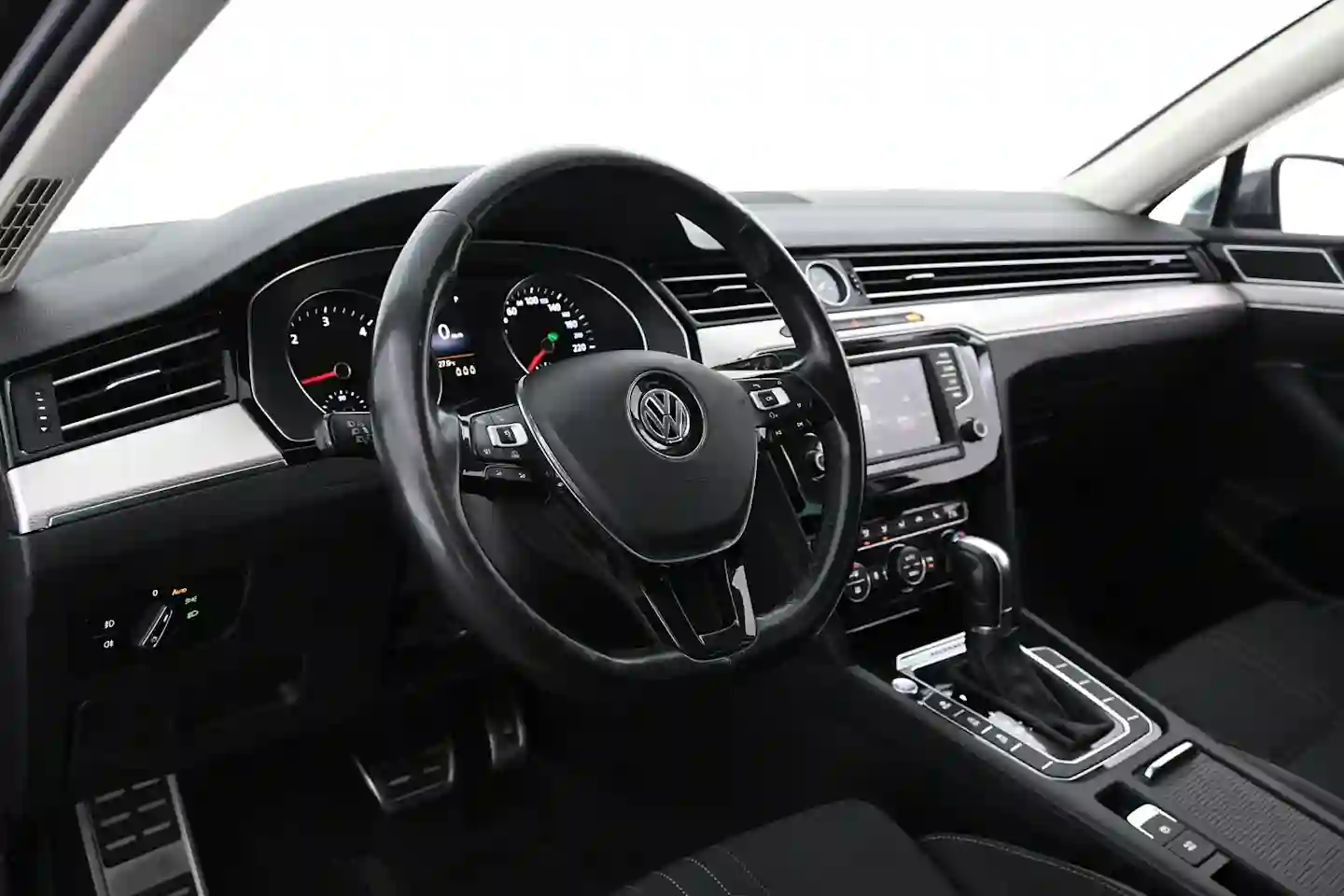 Car Image - 6FQ8JlNdHZYcGauotwxvni