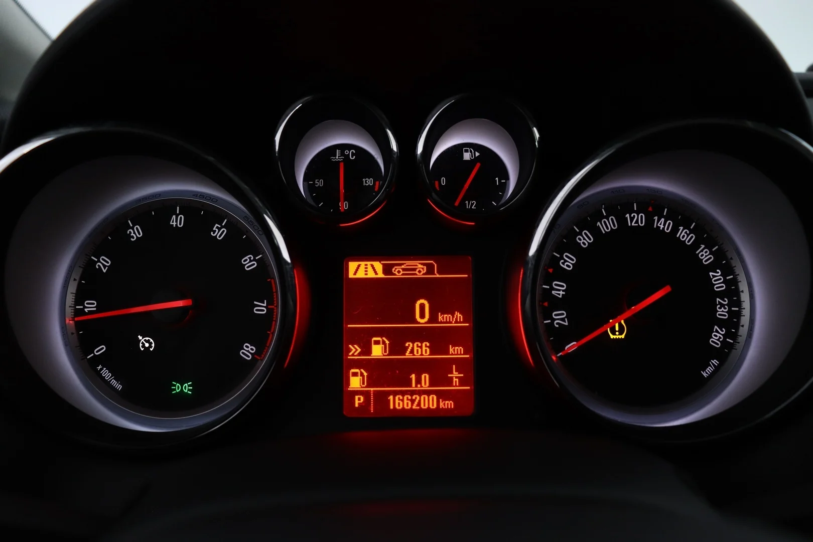 Car Image - 4wgyAS8s6PJ6fxWBNmkmhi