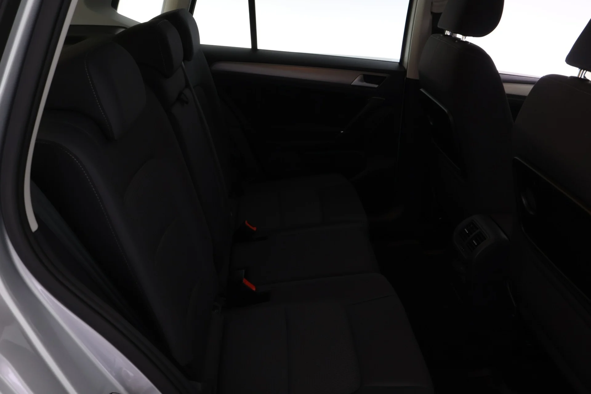 Car Image - 3ExxM1KSEDLN2M9bg60lHl